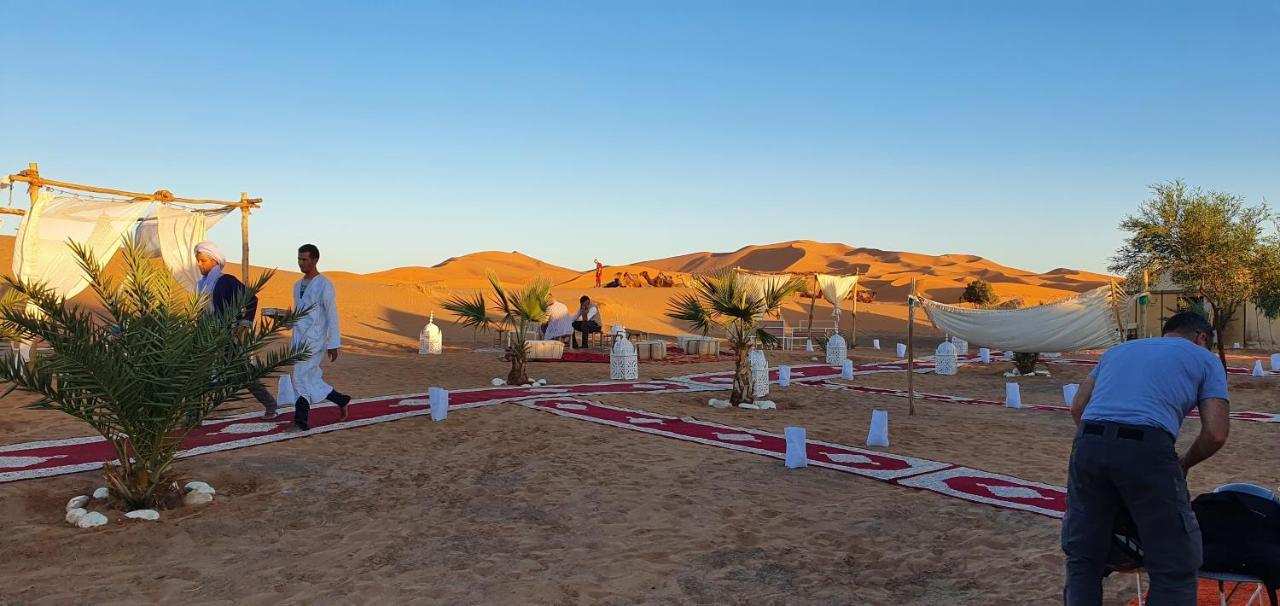 Nomads Dunes Nest メルズーガ エクステリア 写真