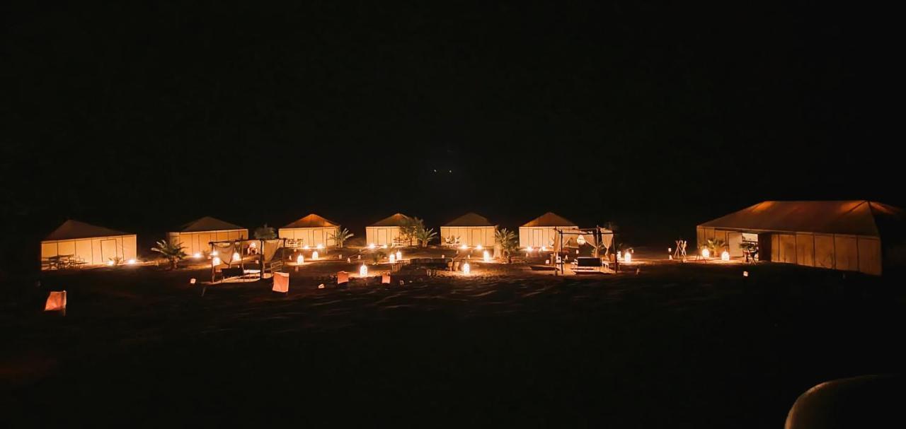 Nomads Dunes Nest メルズーガ エクステリア 写真