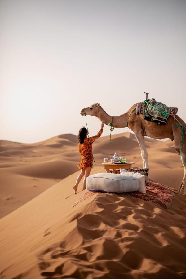 Nomads Dunes Nest メルズーガ エクステリア 写真